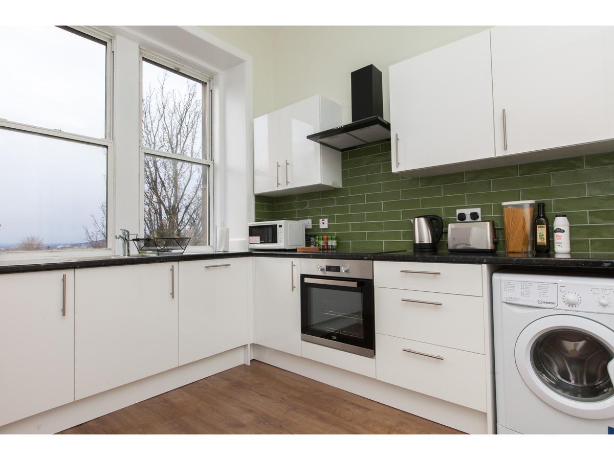 Pass The Keys Spacious 2-Br Flat For 4 In Morningside เอดินบะระ ภายนอก รูปภาพ